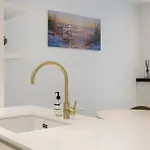 Elegant Seaside Retreat For Four - 'casa Luigi' Nieuwpoort