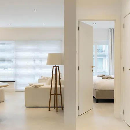 Apartamento Elegant Seaside Retreat For Four - 'casa Luigi'