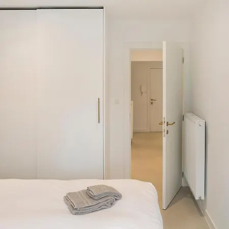 Elegant Seaside Retreat For Four - 'casa Luigi' * Nieuwpoort