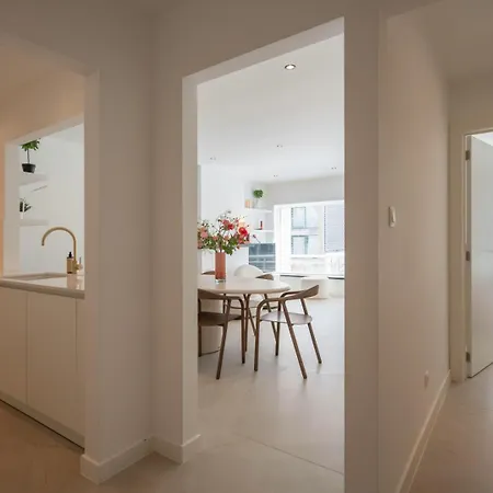 Elegant Seaside Retreat For Four - 'casa Luigi' Daire *